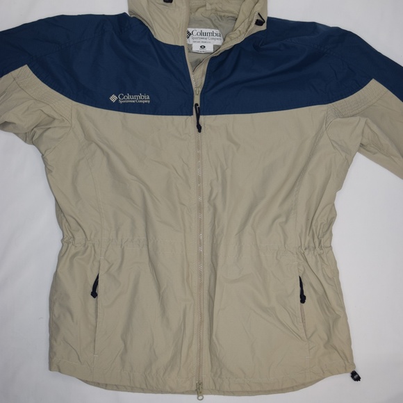 Great Condition Columbia Hooded Windbreaker jacket - Picture 8 of 8